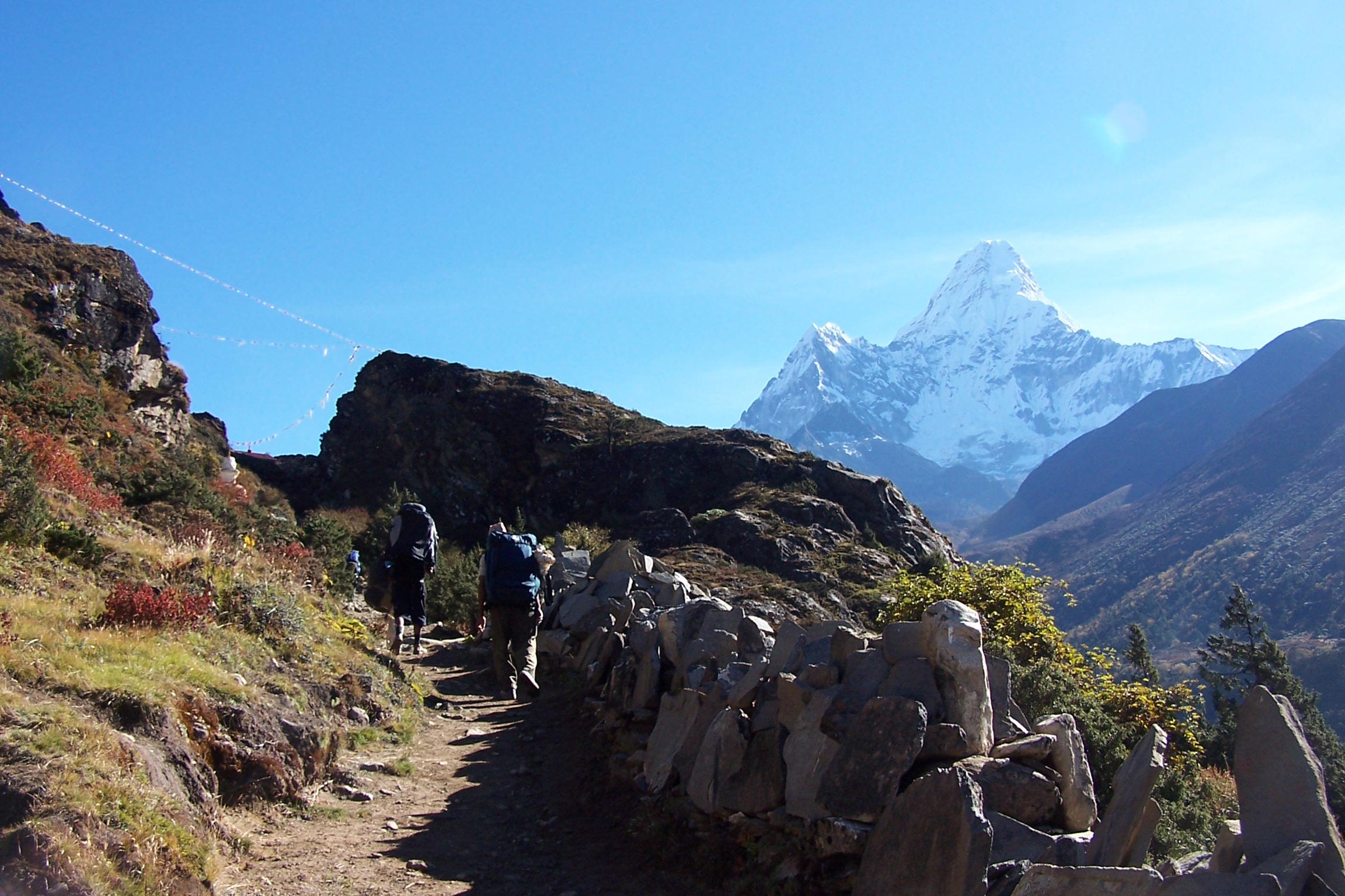 Difficulty of trekking to Everest base camp